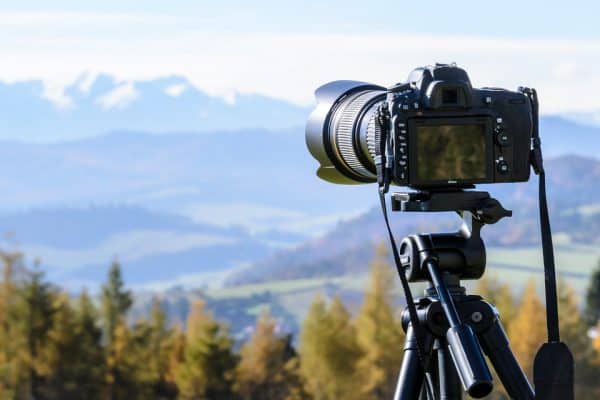 Best Camera For  Videos In 2023 (BEGINNER'S GUIDE) 