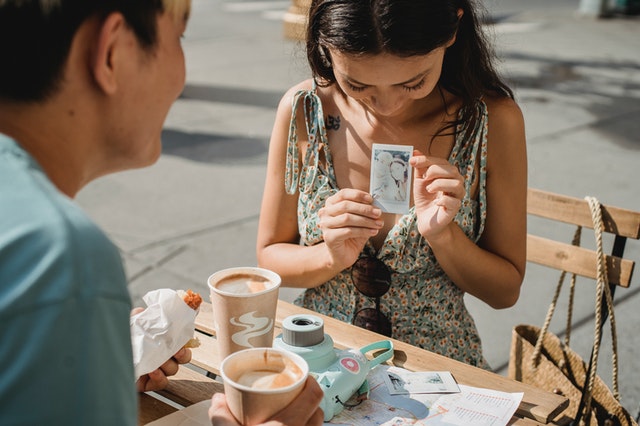 Disposable Cameras vs. Smartphones: Which Takes Better Photos